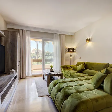 Apartment Cozy, 1 Bedroom On The Sunny Riviera