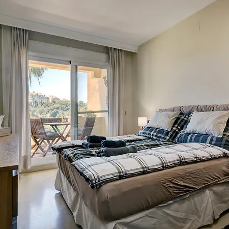 Cozy, 1 Bedroom On The Sunny Riviera Apartment
